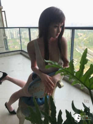 Realistická silikonová panna Yui / 162 cm / M11 - GYNOID